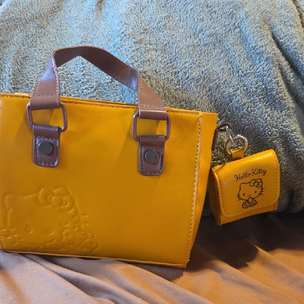 Hello Kitty Vibrant Yellow Tote with Coin Pouch